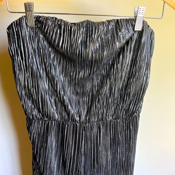 Wild Fable Silver Black Metallic Strapless Jumpsuit Size S - Picture 7 of 9